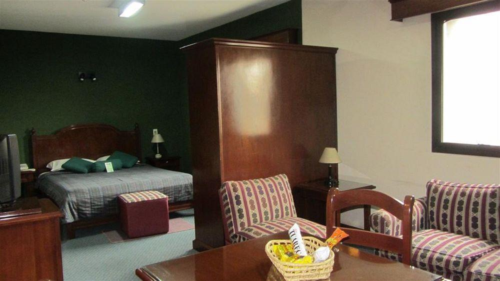 אסונסיון Aspen Hotel & Apart מראה חיצוני תמונה