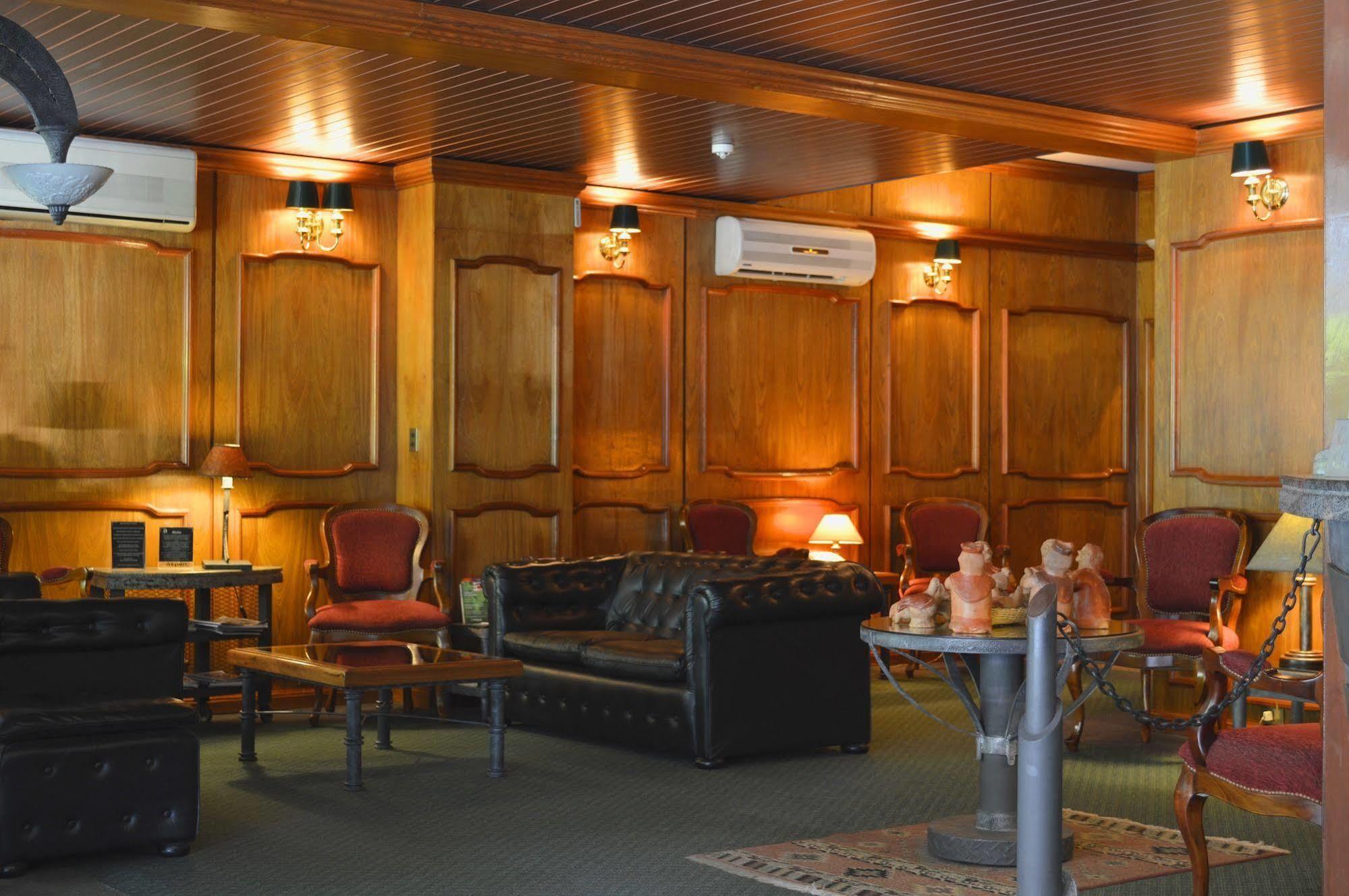 אסונסיון Aspen Hotel & Apart מראה חיצוני תמונה